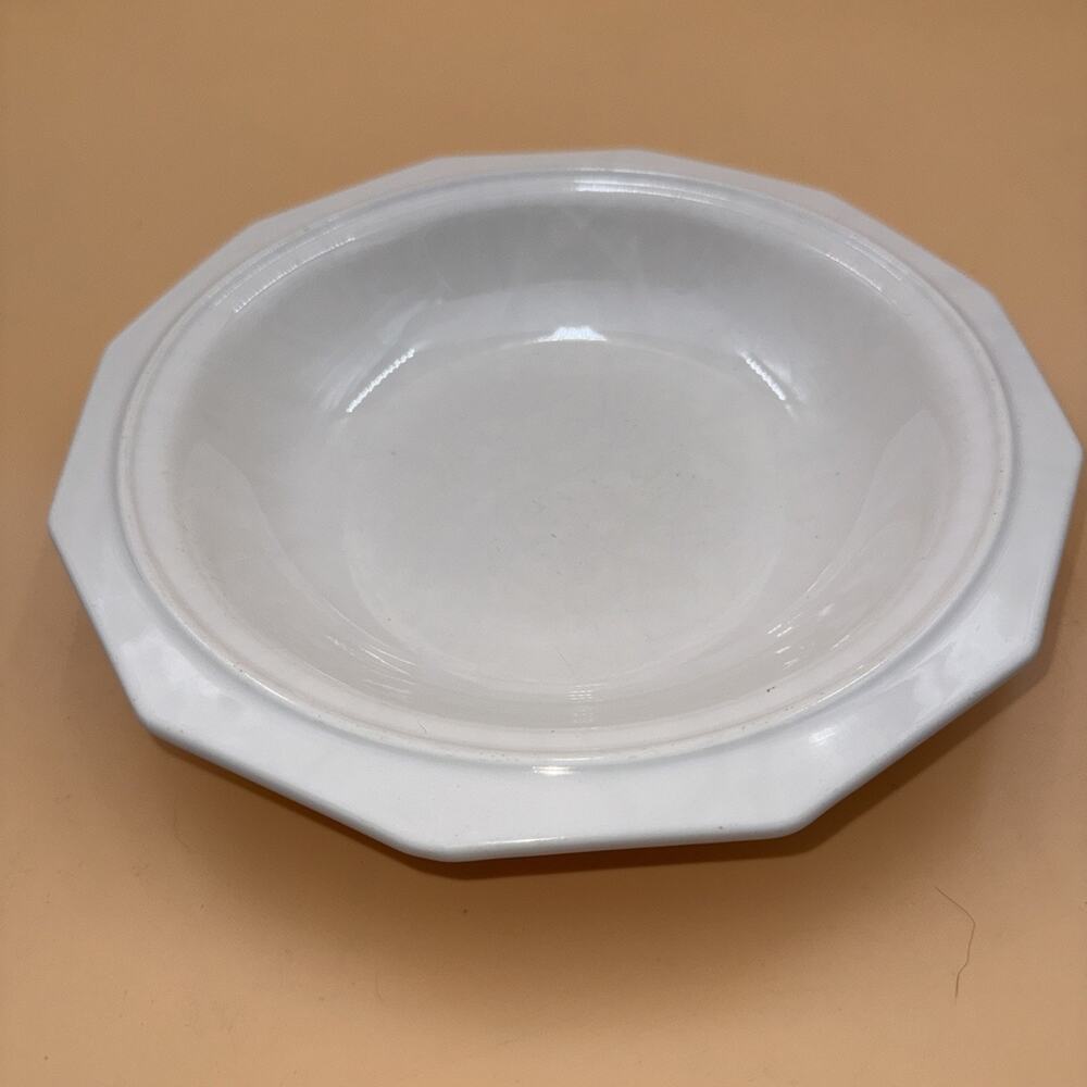 Pfaltzgraff USA Heritage White 10” Round Rimmed Vegetable Serving Nappy Bowl